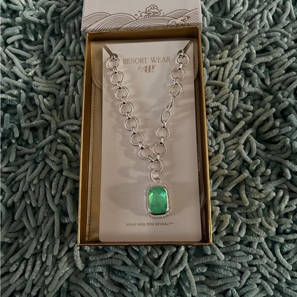 Bomb Party Resort Wear Necklace : Enchantment by the sea